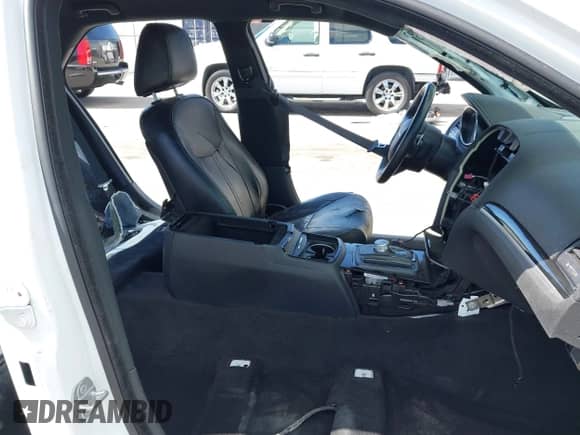 2021 Chrysler 300 S with VIN 2C3CCABG5MH620255, listed as a IAAI auction lot 42267238 with 38,568 mi miles and . Bid and sale history available at DreamBid. Image 5.