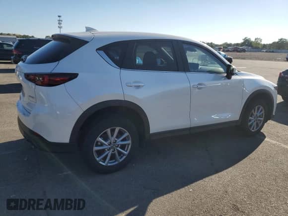 2023 Mazda CX-5 S Preferred z VIN JM3KFBCM1P0243111, wystawiony jako Copart lot #80721845 z przebiegiem 19 891 mil mil oraz Szkoda całkowita • Salvage title. Historia ofert i sprzedaży dostępna na DreamBid. Obrazek 3.
