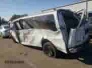 2013 Chevrolet Express Passenger LT с VIN 1GAZG1FGXD1164040, выставлен на аукционе Copart как лот 77002594 с пробегом Не указан миль и Списание • Salvage title. История ставок и продаж доступна на DreamBid. Изображение 2.