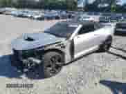 2019 Chevrolet Camaro 2SS z VIN 1G1FH3D78K0122841, wystawiony jako Copart lot #80114005 z przebiegiem 75 236 mil mil oraz Szkoda całkowita • Salvage title. Historia ofert i sprzedaży dostępna na DreamBid. Obrazek 1.