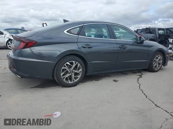 2022 Hyundai Sonata SEL with VIN KMHL64JA1NA234817, listed as a Copart auction lot 83801265 with 46,788 mi miles and Salvage title. Bid and sale history available at DreamBid. Image 3.