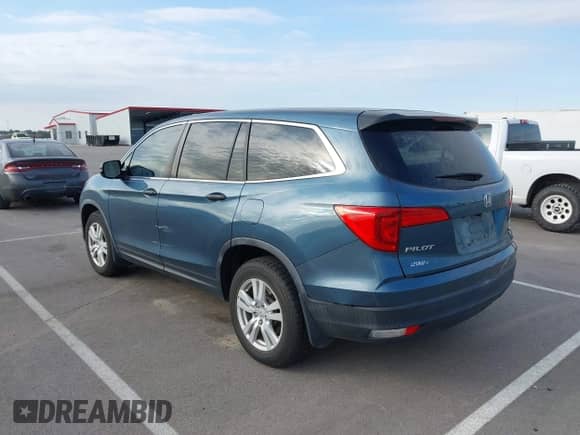 2018 Honda Pilot LX с VIN 5FNYF6H10JB034637, выставлен на аукционе IAAI как лот 43388431 с пробегом 45 840 миль миль и . История ставок и продаж доступна на DreamBid. Изображение 3.