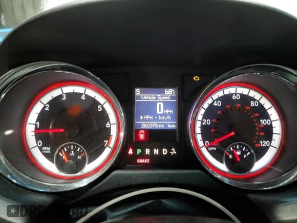 2016 Dodge Grand Caravan R/T с VIN 2C4RDGEGXGR354926, выставлен на аукционе Copart как лот 84049485 с пробегом 260 376 миль миль и Чистый • Clean title. История ставок и продаж доступна на DreamBid. Изображение 9.