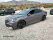 2023 Toyota Camry Hybrid XSE с VIN 4T1K31AK5PU056309, выставлен на аукционе Copart как лот 70047455 с пробегом 31 242 миль миль и Списание • Salvage title. История ставок и продаж доступна на DreamBid. Изображение 1.