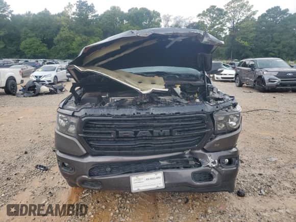 2021 Ram 1500 Big Horn z VIN 1C6RREFT5MN684216, wystawiony jako Copart lot #70732315 z przebiegiem 76 077 mil mil oraz Szkoda całkowita • Salvage title. Historia ofert i sprzedaży dostępna na DreamBid. Obrazek 5.
