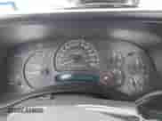 2006 Chevrolet Silverado 2500HD Work Truck z VIN 1GCHC24U06E289959, wystawiony jako IAAI lot #41517741 z przebiegiem 420 852 mil mil oraz . Historia ofert i sprzedaży dostępna na DreamBid. Obrazek 7.