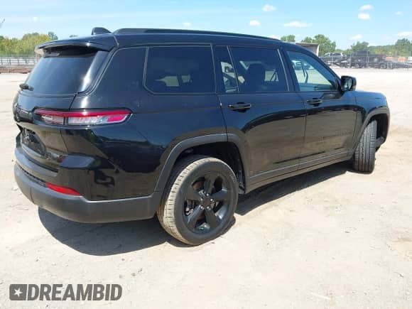 2021 Jeep Grand Cherokee Altitude with VIN 1C4RJKAGXM8155657, listed as a IAAI auction lot 43107410 with 49,986 mi miles and . Bid and sale history available at DreamBid. Image 4.