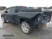 2018 Chevrolet Silverado 1500 Custom z VIN 1GCRCPEC0JZ356018, wystawiony jako IAAI lot #43425403 z przebiegiem 64 996 mil mil oraz . Historia ofert i sprzedaży dostępna na DreamBid. Obrazek 3.