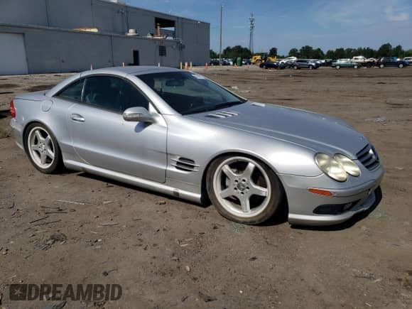 2003 Mercedes-Benz SL 500 z VIN WDBSK75F33F029923, wystawiony jako Copart lot #68968815 z przebiegiem 130 249 mil mil oraz Czysty tytuł • Clean title. Historia ofert i sprzedaży dostępna na DreamBid. Obrazek 4.