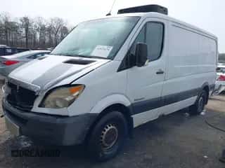 2007 Dodge Sprinter с VIN WD0PE745475201287, выставлен на аукционе IAAI как лот 41922474 с пробегом 280 976 миль миль и . История ставок и продаж доступна на DreamBid. Изображение 2.