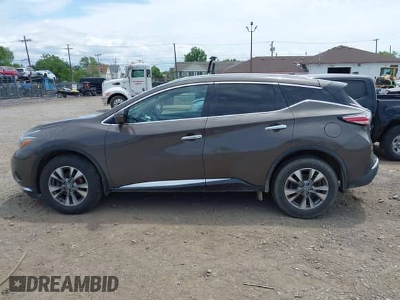 2018 Nissan Murano Platinum z VIN 5N1AZ2MH9JN129828, wystawiony jako IAAI lot #42522014 z przebiegiem 65 656 mil mil oraz . Historia ofert i sprzedaży dostępna na DreamBid. Obrazek 14.