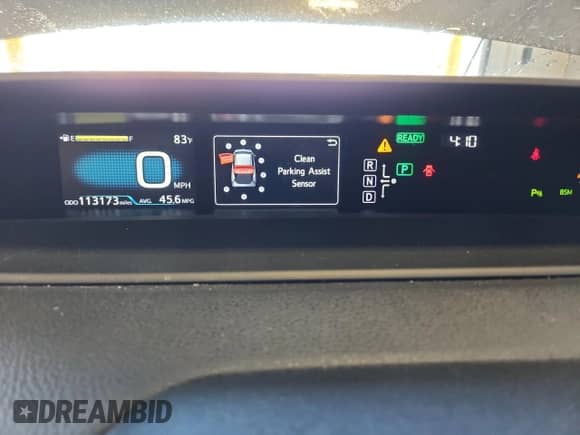 2018 Toyota Prius Two Eco z VIN JTDKARFU8J3065635, wystawiony jako Copart lot #84043455 z przebiegiem 113 173 mil mil oraz Czysty tytuł • Clean title. Historia ofert i sprzedaży dostępna na DreamBid. Obrazek 9.