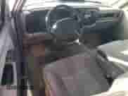 1995 Dodge RAM z VIN 3B7KC23W3SM125098, wystawiony jako Copart lot #74950854 z przebiegiem 71 949 mil mil oraz Szkoda całkowita • Salvage title. Historia ofert i sprzedaży dostępna na DreamBid. Obrazek 8.
