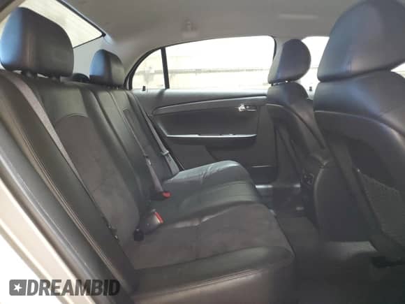 2012 Chevrolet Malibu 2LT z VIN 1G1ZD5EU3CF373726, wystawiony jako Copart lot #85374325 z przebiegiem 111 100 mil mil oraz Czysty tytuł • Clean title. Historia ofert i sprzedaży dostępna na DreamBid. Obrazek 10.