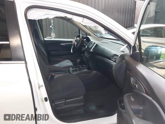 2018 Honda Pilot LX с VIN 5FNYF6H13JB066479, выставлен на аукционе IAAI как лот 41028041 с пробегом 162 331 миль миль и . История ставок и продаж доступна на DreamBid. Изображение 5.