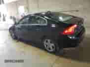2014 Volvo S60 T5 с VIN YV1612FS4E1292839, выставлен на аукционе Copart как лот 71454085 с пробегом 139 948 миль миль и Списание • Salvage title. История ставок и продаж доступна на DreamBid. Изображение 2.