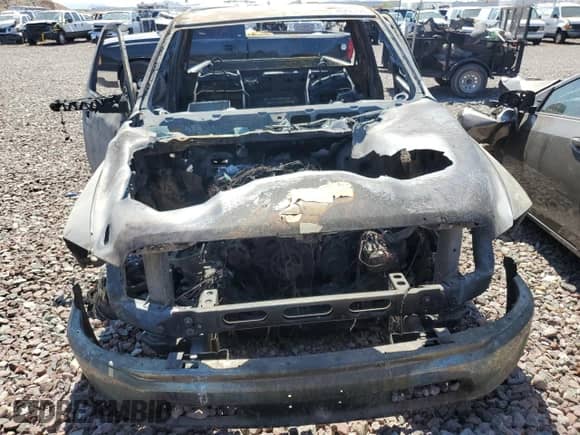 2016 Ram 1500 z VIN 3C6JR6DM7GG135886, wystawiony jako Copart lot #70295174 z przebiegiem Nie podano mil oraz Nie do naprawy • Non repairable. Historia ofert i sprzedaży dostępna na DreamBid. Obrazek 5.