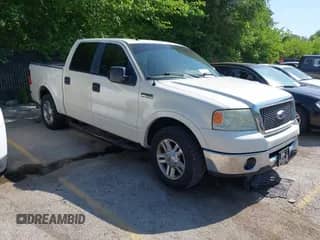 2008 Ford F-150 XLT с VIN 1FTPW12518FB34228, выставлен на аукционе IAAI как лот 42666774 с пробегом 156 590 миль миль и . История ставок и продаж доступна на DreamBid. Изображение 1.