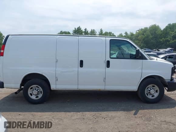 2014 Chevrolet Express Cargo с VIN 1GCWGFCA9E1203676, выставлен на аукционе IAAI как лот 42834627 с пробегом 133 356 миль миль и . История ставок и продаж доступна на DreamBid. Изображение 13.