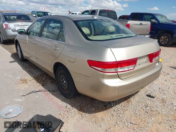 2005 Honda Accord EX-L с VIN 1HGCM55845A065806, выставлен на аукционе IAAI как лот 42825004 с пробегом 238 036 миль миль и . История ставок и продаж доступна на DreamBid. Изображение 3.