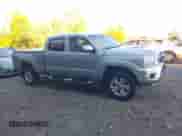 2012 Toyota Tacoma z VIN 3TMMU4FN5CM043847, wystawiony jako IAAI lot #43447652 z przebiegiem 119 376 mil mil oraz . Historia ofert i sprzedaży dostępna na DreamBid. Obrazek 14.