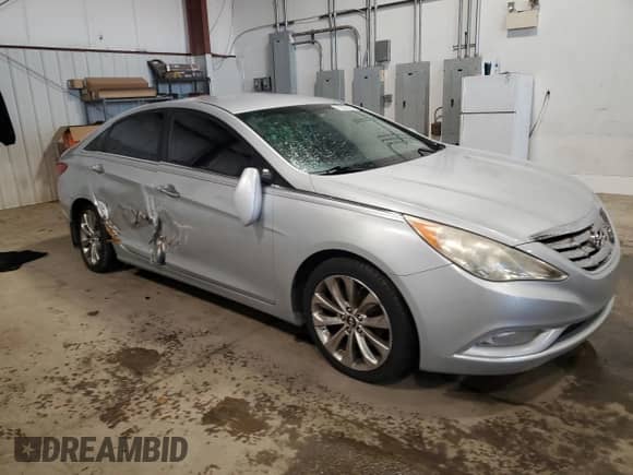 2012 Hyundai Sonata SE with VIN 5NPEC4AC7CH422934, listed as a Copart auction lot 85822365 with 160,930 mi miles and Salvage title. Bid and sale history available at DreamBid. Image 4.