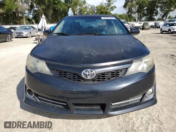 2012 Toyota Camry L z VIN 4T1BF1FK7CU153974, wystawiony jako Copart lot #90407555 z przebiegiem 169 535 mil mil oraz Czysty tytuł • Clean title. Historia ofert i sprzedaży dostępna na DreamBid. Obrazek 5.