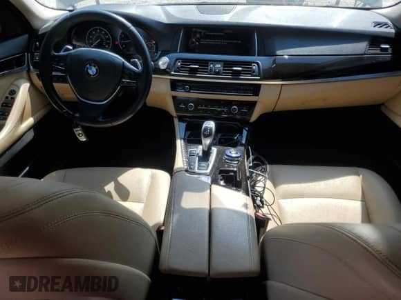 2016 BMW 5 Series 528i с VIN WBA5A5C56GD525605, выставлен на аукционе Copart как лот 60097775 с пробегом 96 512 миль миль и Списание • Salvage title. История ставок и продаж доступна на DreamBid. Изображение 8.