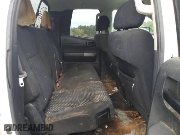 2010 Toyota Tundra с VIN 5TFUY5F18AX154990, выставлен на аукционе Copart как лот 82358065 с пробегом 292 085 миль миль и Чистый • Clean title. История ставок и продаж доступна на DreamBid. Изображение 10.