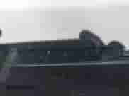 2025 Toyota Sienna XLE z VIN 5TDJSKFC1SS158438, wystawiony jako IAAI lot #42432981 z przebiegiem 6 411 mil mil oraz . Historia ofert i sprzedaży dostępna na DreamBid. Obrazek 9.