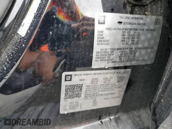 2020 GMC Sierra 1500 Elevation with VIN 3GTU9CED9LG427505, listed as a Copart auction lot 67726785 with 92,879 mi miles and Salvage title. Bid and sale history available at DreamBid. Image 12.