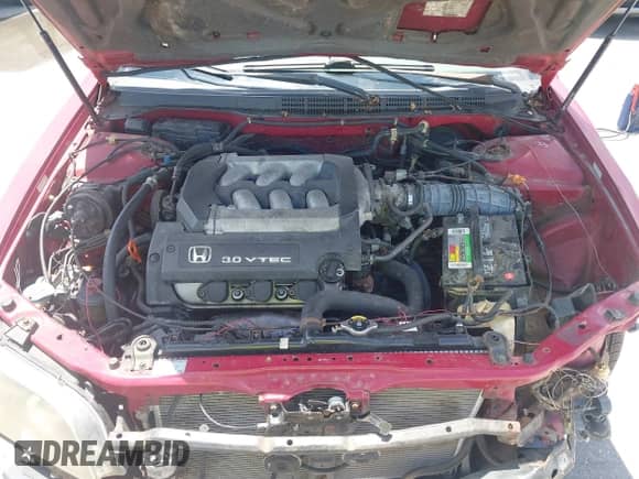 2000 Honda Accord EX z VIN 1HGCG2251YA043038, wystawiony jako IAAI lot #42255312 z przebiegiem 284 568 mil mil oraz . Historia ofert i sprzedaży dostępna na DreamBid. Obrazek 10.