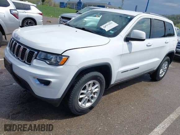 2020 Jeep Grand Cherokee Laredo E z VIN 1C4RJFAG4LC292886, wystawiony jako IAAI lot #42037431 z przebiegiem 79 923 mil mil oraz . Historia ofert i sprzedaży dostępna na DreamBid. Obrazek 18.
