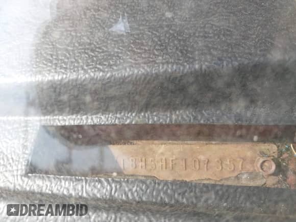 1987 Chevrolet Blazer с VIN 1GNEV18H5HF107357, выставлен на аукционе IAAI как лот 43011529 с пробегом 688 362 миль миль и . История ставок и продаж доступна на DreamBid. Изображение 9.