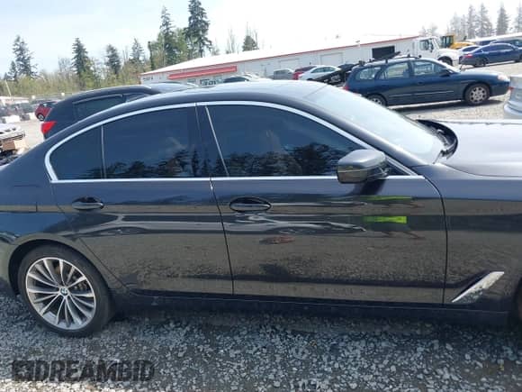 2022 BMW 5 Series 530i xDrive with VIN WBA13BJ09NWX51234, listed as a IAAI auction lot 42106974 with 26,480 mi miles and . Bid and sale history available at DreamBid. Image 13.