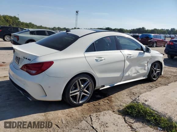 2014 Mercedes-Benz CLA 45 AMG с VIN WDDSJ5CB0EN124107, выставлен на аукционе Copart как лот 68387945 с пробегом 135 565 миль миль и Списание • Salvage title. История ставок и продаж доступна на DreamBid. Изображение 3.