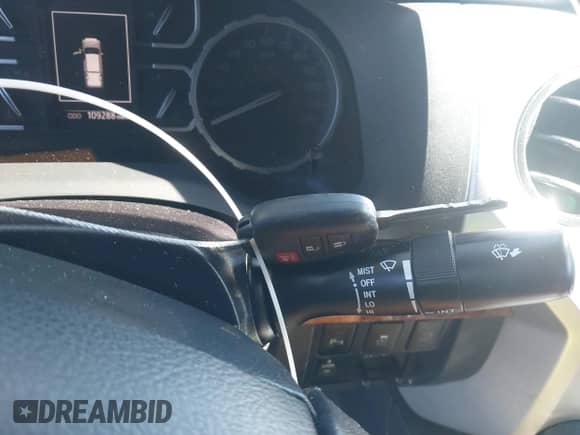 2019 Toyota Tundra SR5 с VIN 5TFAY5F1XKX788189, выставлен на аукционе IAAI как лот 41313276 с пробегом 109 288 миль миль и . История ставок и продаж доступна на DreamBid. Изображение 11.