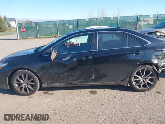 2017 Toyota Camry XLE с VIN 4T1BF1FK1HU671215, выставлен на аукционе IAAI как лот 43554451 с пробегом 161 233 миль миль и . История ставок и продаж доступна на DreamBid. Изображение 15.