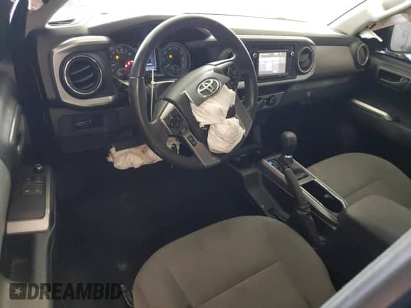 2016 Toyota Tacoma SR5 с VIN 5TFSZ5AN2GX033475, выставлен на аукционе Copart как лот 70106145 с пробегом 147 360 миль миль и Списание • Salvage title. История ставок и продаж доступна на DreamBid. Изображение 8.