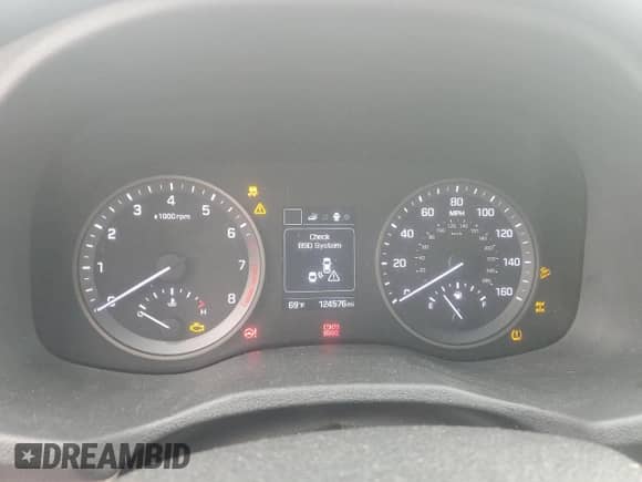 2017 Hyundai Tucson Eco with VIN KM8J3CA28HU376846, listed as a Copart auction lot 62533855 with 124,576 mi miles and Clean title. Bid and sale history available at DreamBid. Image 9.