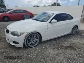 2012 BMW 3 Series 335i с VIN WBADX7C52CE745821, выставлен на аукционе Copart как лот 66735105 с пробегом 136 845 миль миль и Чистый • Clean title. История ставок и продаж доступна на DreamBid. Изображение 1.