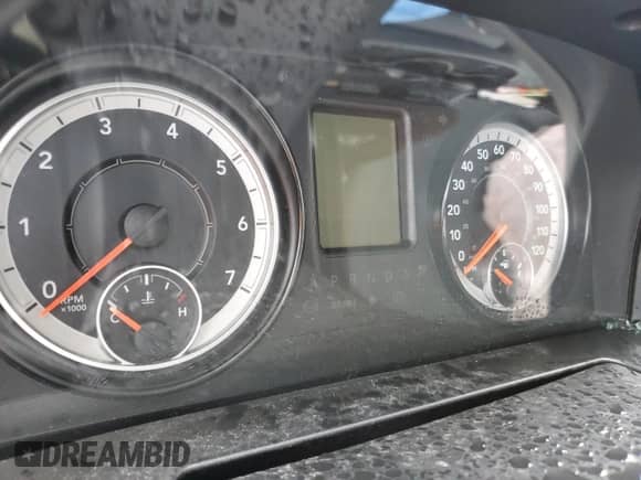 2017 Ram 1500 Express z VIN 1C6RR6KG1HS605436, wystawiony jako Copart lot #79138354 z przebiegiem Nie podano mil oraz Szkoda całkowita • Salvage title. Historia ofert i sprzedaży dostępna na DreamBid. Obrazek 9.