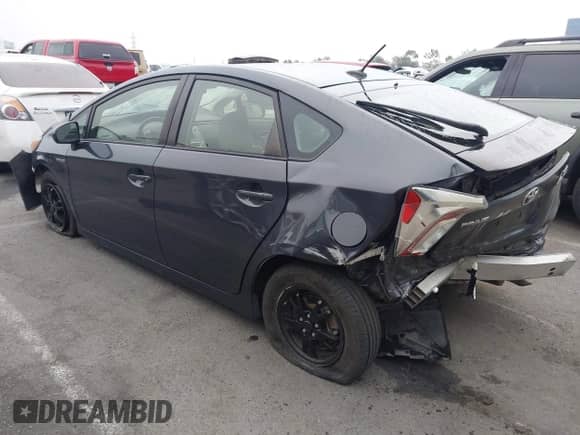 2015 Toyota Prius Four z VIN JTDKN3DU3F0444670, wystawiony jako IAAI lot #43155727 z przebiegiem 108 649 mil mil oraz . Historia ofert i sprzedaży dostępna na DreamBid. Obrazek 3.