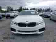 2019 BMW 5 Series 530e с VIN WBAJA9C57KB389401, выставлен на аукционе IAAI как лот 42565098 с пробегом 52 343 миль миль и . История ставок и продаж доступна на DreamBid. Изображение 13.