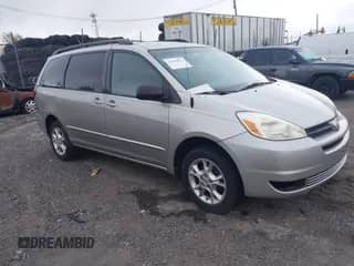 2005 Toyota Sienna LE with VIN 5TDBA23C25S031133, listed as a IAAI auction lot 43395031 with Not provided miles and . Bid and sale history available at DreamBid. Image 1.