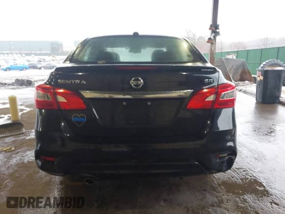 2017 Nissan Sentra SR с VIN 3N1AB7AP1HY258986, выставлен на аукционе IAAI как лот 41446615 с пробегом 57 027 миль миль и . История ставок и продаж доступна на DreamBid. Изображение 17.