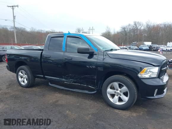 2016 Ram 1500 Tradesman with VIN 1C6RR7FT5GS141580, listed as a IAAI auction lot 42018999 with 82,802 mi miles and . Bid and sale history available at DreamBid. Image 6.