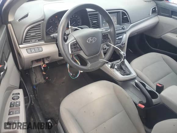 2018 Hyundai Elantra SEL z VIN 5NPD84LF3JH286514, wystawiony jako Copart lot #70502705 z przebiegiem 110 729 mil mil oraz Szkoda całkowita • Salvage title. Historia ofert i sprzedaży dostępna na DreamBid. Obrazek 8.