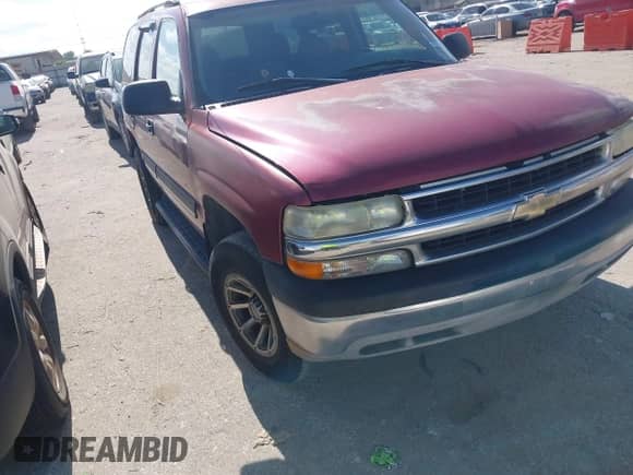 2004 Chevrolet Tahoe LS z VIN 1GNEC13V34R296957, wystawiony jako IAAI lot #42820920 z przebiegiem 214 778 mil mil oraz . Historia ofert i sprzedaży dostępna na DreamBid. Obrazek 1.