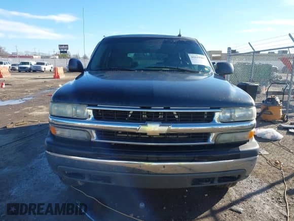 2003 Chevrolet Tahoe Z71 z VIN 1GNEK13Z63R182603, wystawiony jako IAAI lot #41619467 z przebiegiem 328 469 mil mil oraz . Historia ofert i sprzedaży dostępna na DreamBid. Obrazek 12.